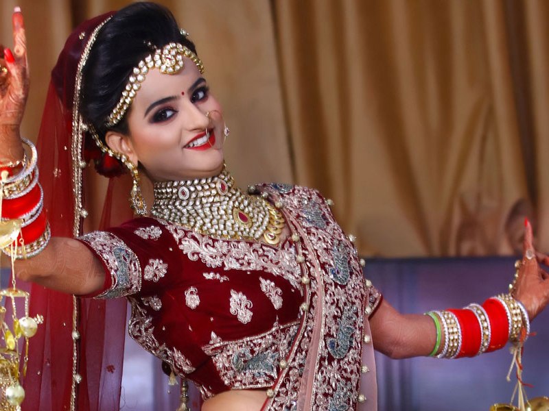 Who can help in finding the best wedding photographers in Delhi&nbsp;NCR?